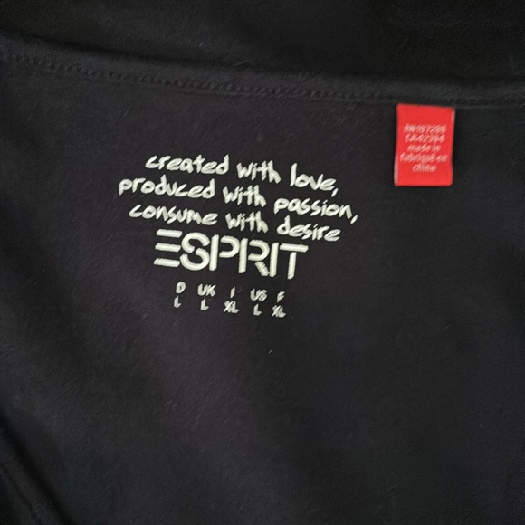 Esprit VNeck Long Sleeve Tee Size Large - Picture 3 of 4